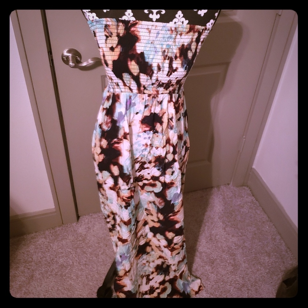 Xhilaration Maxi dress